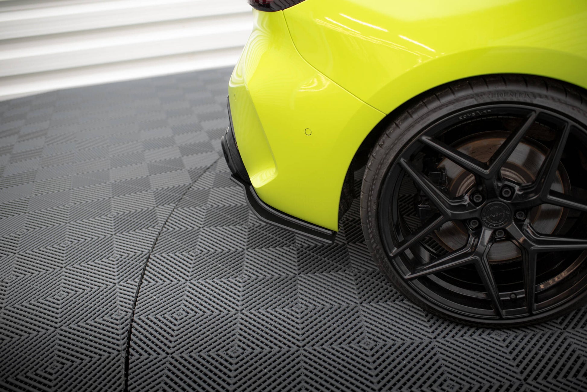 Maxton Street Pro Heck Ansatz Flaps Diffusor V.2 für BMW 1er F40 M-Paket / M135i
