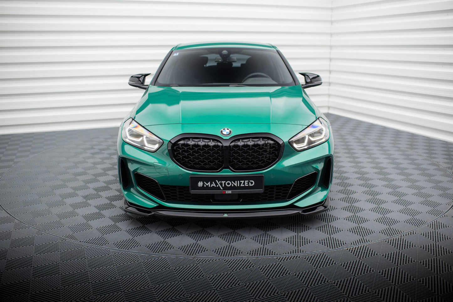 Maxton Front Ansatz V.1 für0 BMW M135i F40 schwarz Hochglanz