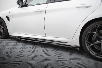 Maxton Seitenschweller Ansatz für Alfa Romeo Giulia Quadrifoglio schwarz Hochglanz