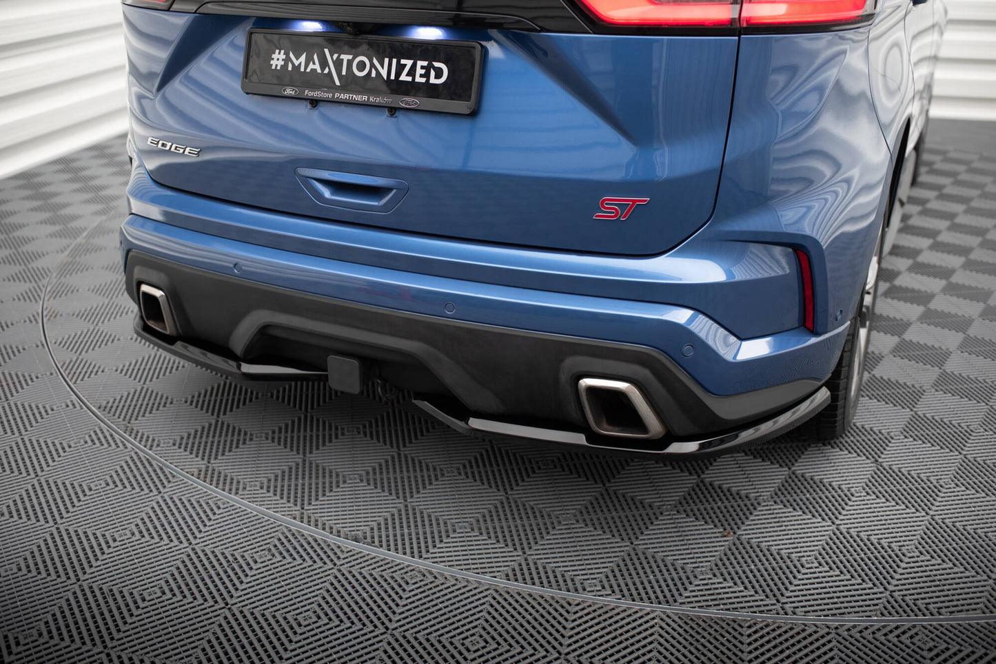 Maxton Heck Ansatz Flaps Diffusor für Ford Edge ST Mk2  schwarz Hochglanz
