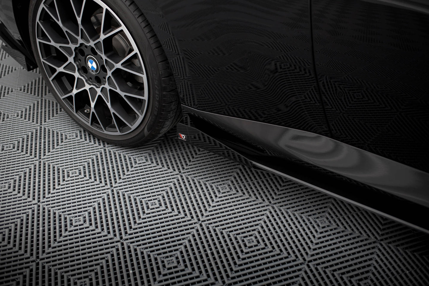 Maxton Side Flaps BMW 2 Coupe G42 schwarz Hochglanz