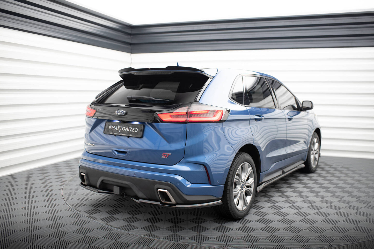 Maxton Heck Ansatz Flaps Diffusor für Ford Edge ST Mk2  schwarz Hochglanz