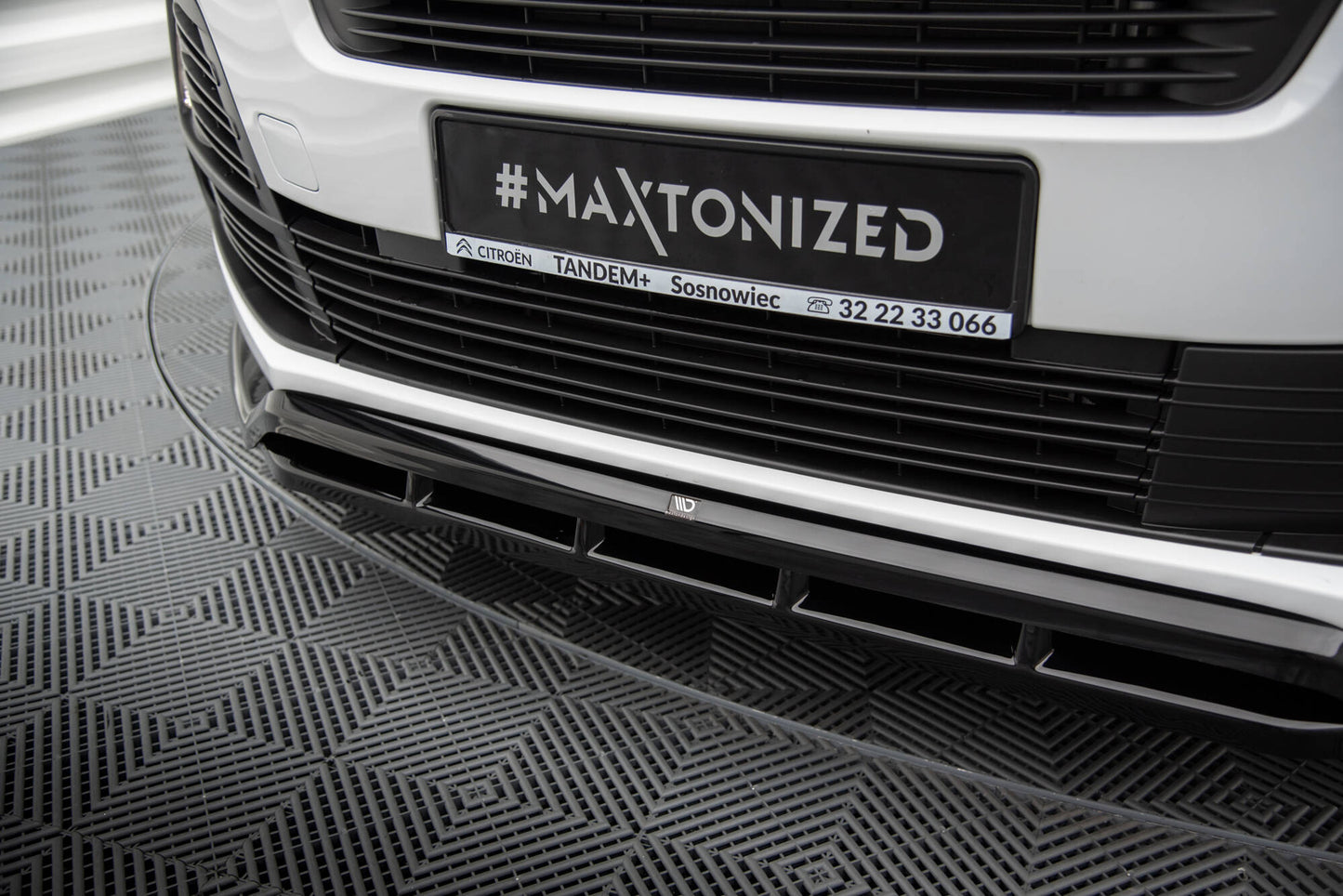Maxton Front Ansatz für Citroen Jumpy Mk3 schwarz Hochglanz