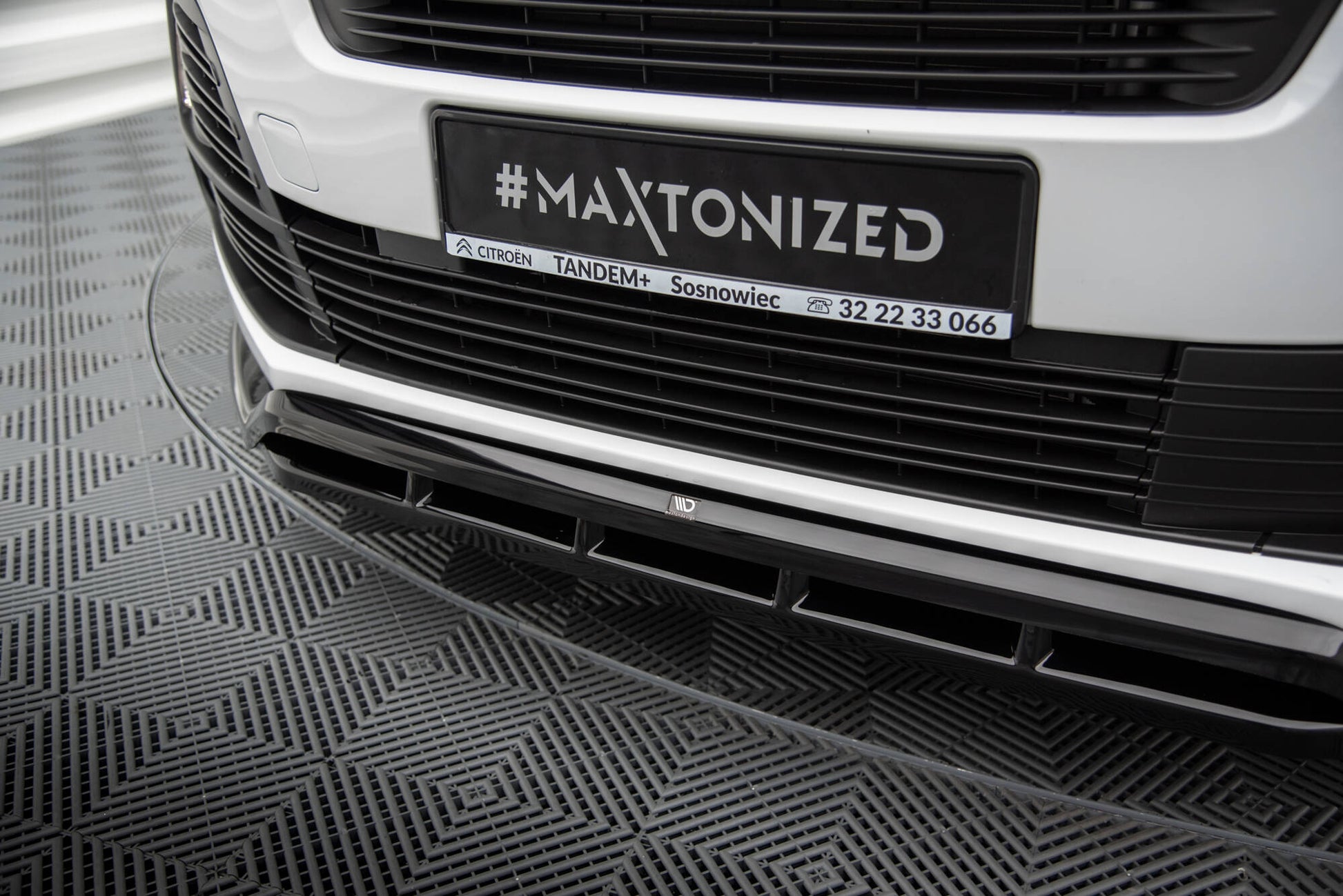 Maxton Front Ansatz für Citroen Jumpy Mk3 schwarz Hochglanz