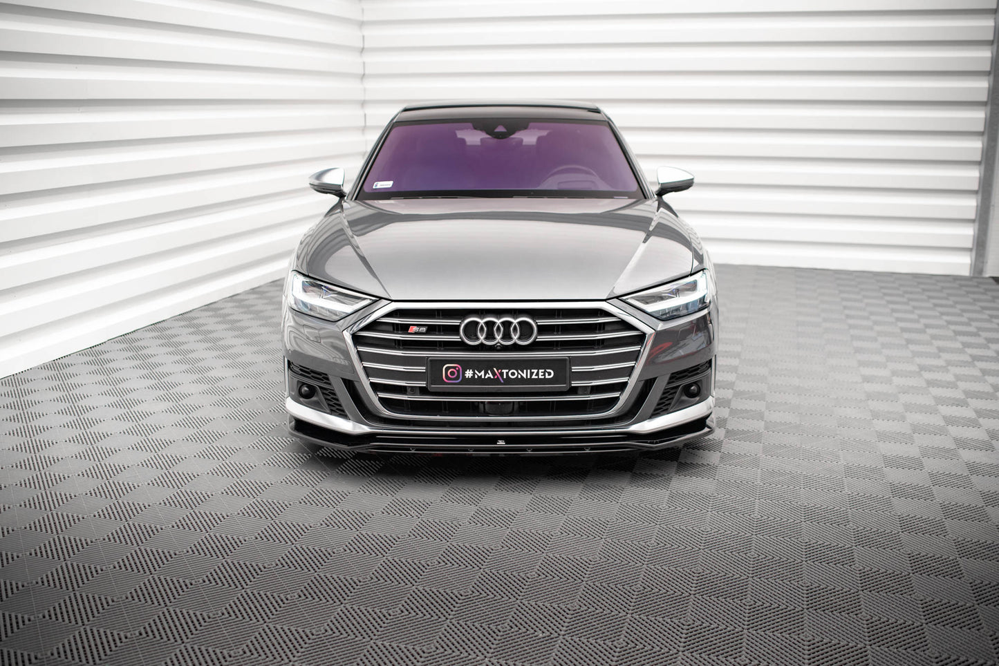 Maxton Front Ansatz V.1 für Audi S8 / A8 S-Line D5 schwarz Hochglanz