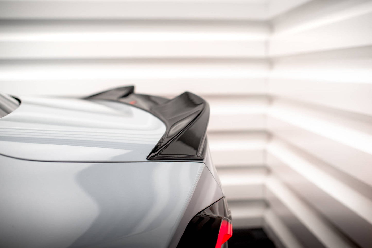 Maxton Spoiler CAP für 3D BMW 2 Coupe G42 / M2 G87 schwarz Hochglanz
