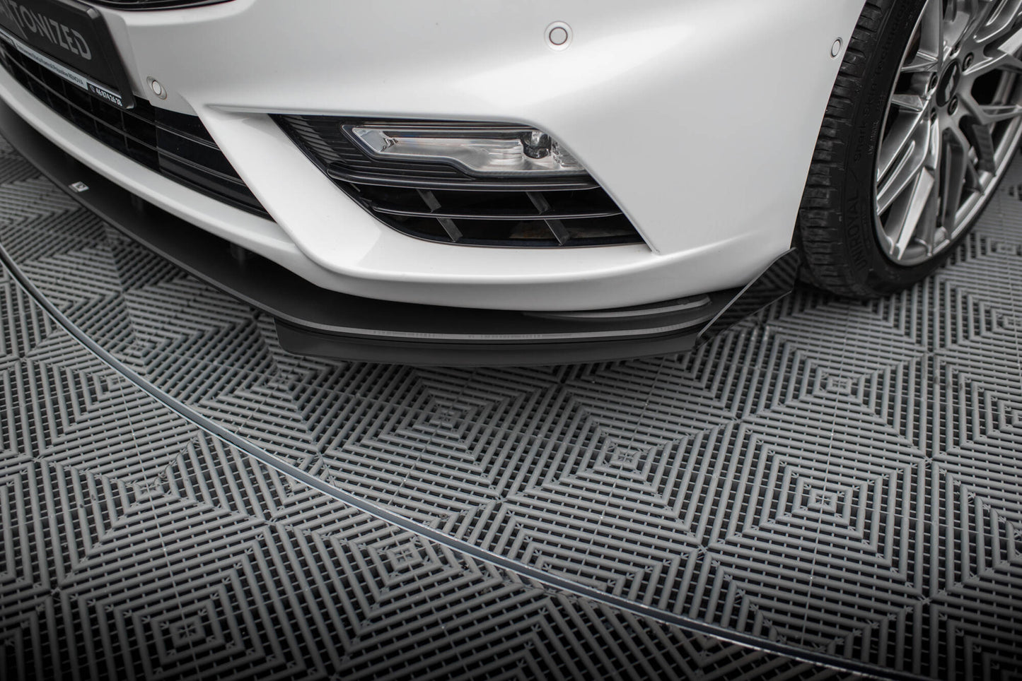 Maxton Street Pro Front Ansatz für +Flaps für + Flaps Ford Mondeo Sport Mk5 Facelift / Fusion Sport Mk2 Facelift schwarz H...