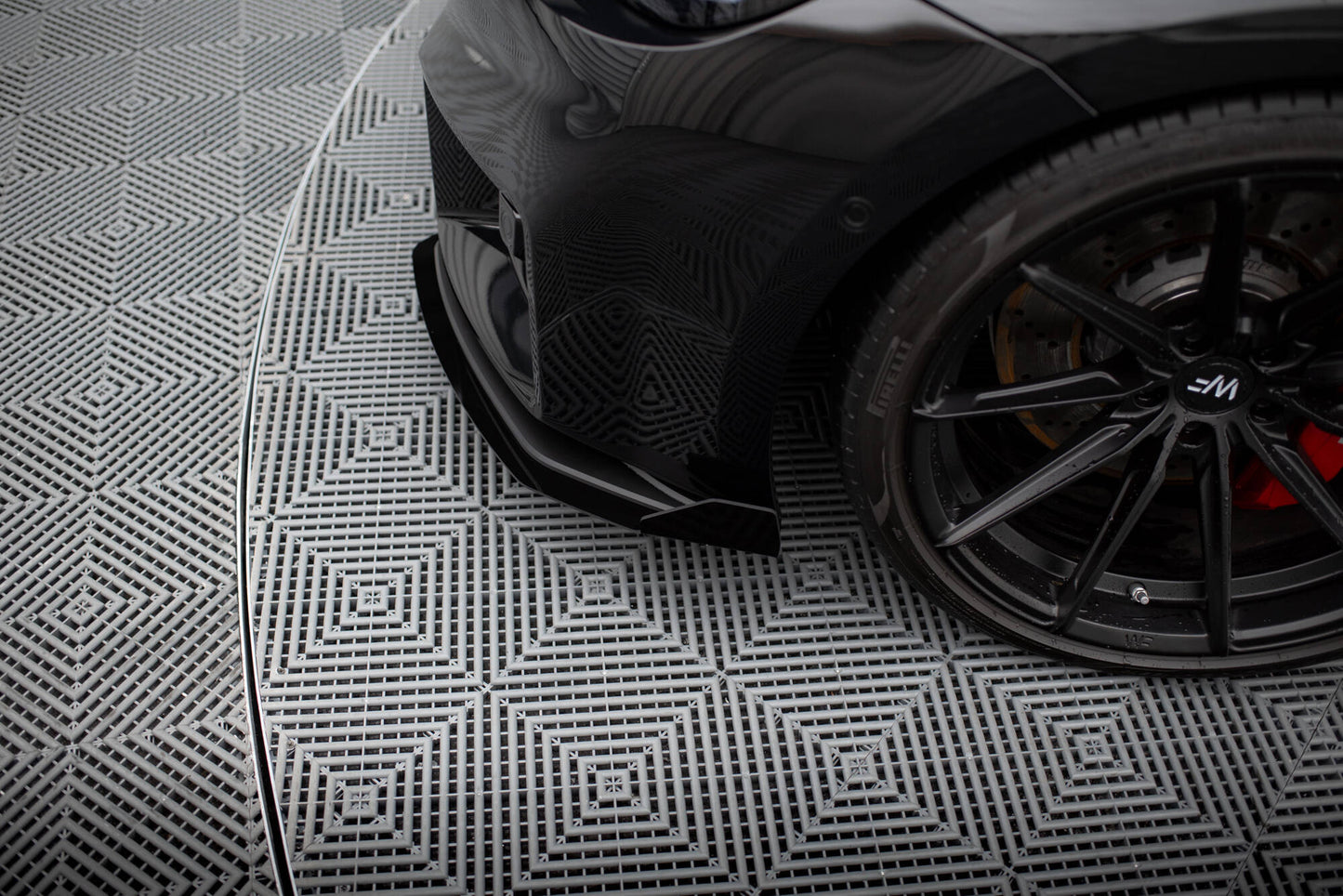 Maxton Street Pro Front Ansatz für +Flaps für V.1 + Flaps BMW M2 G87 schwarz Hochglanz