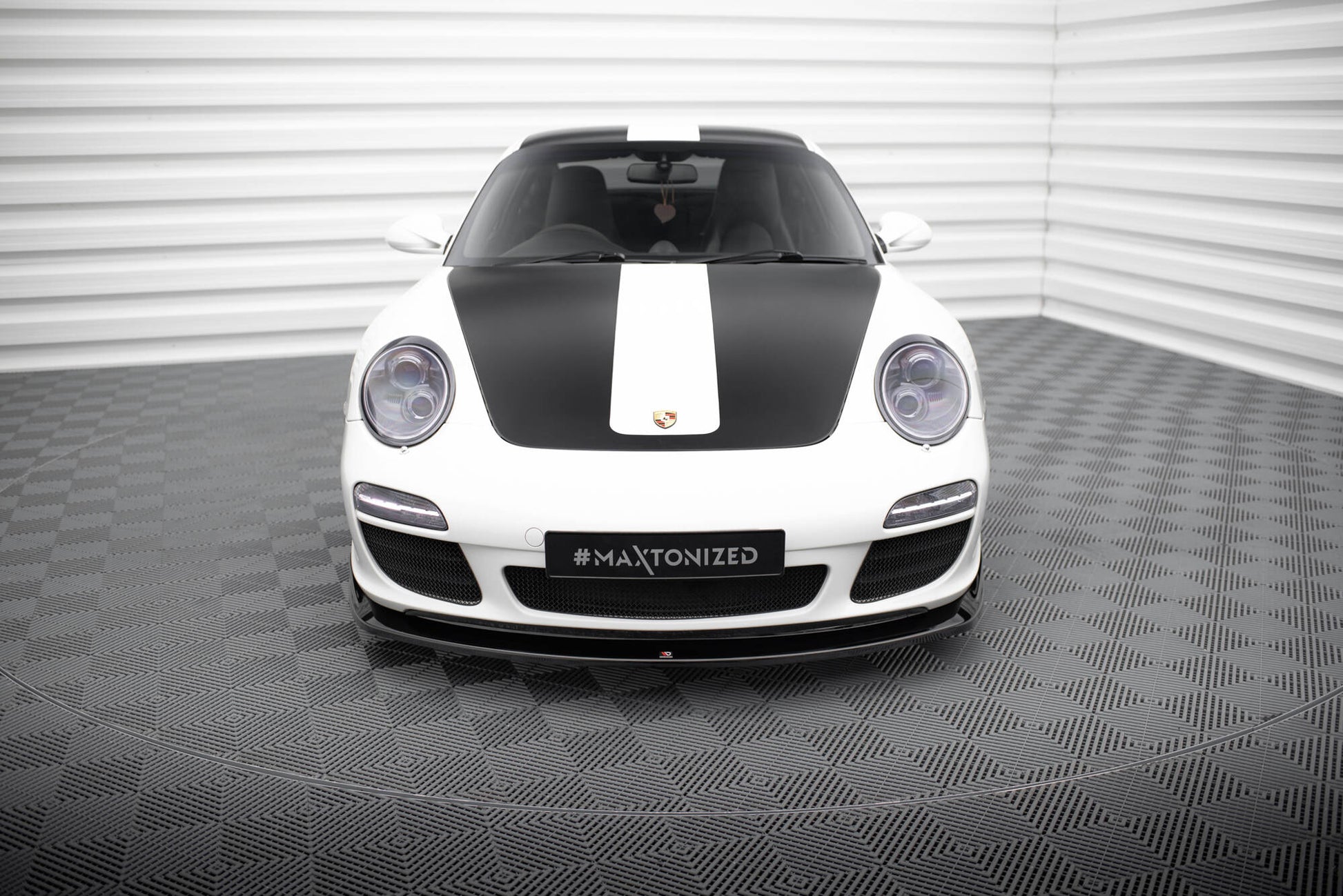 Maxton Front Ansatz V.2 für Porsche 911 Carrera 997 Facelift schwarz Hochglanz