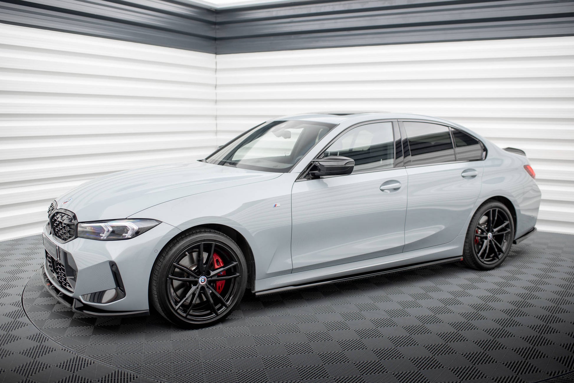 Maxton Seitenschweller Ansatz für BMW 3er M340i / M-Paket G20 / G21 Facelift schwarz Hochglanz