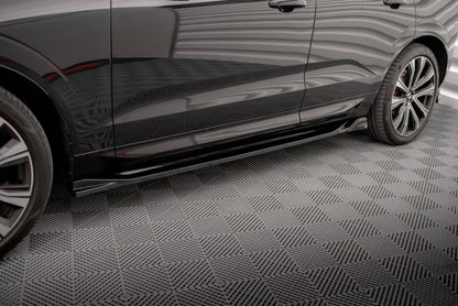 Maxton Seitenschweller Ansatz für Volvo XC60 R-Design Mk2 Facelift schwarz Hochglanz
