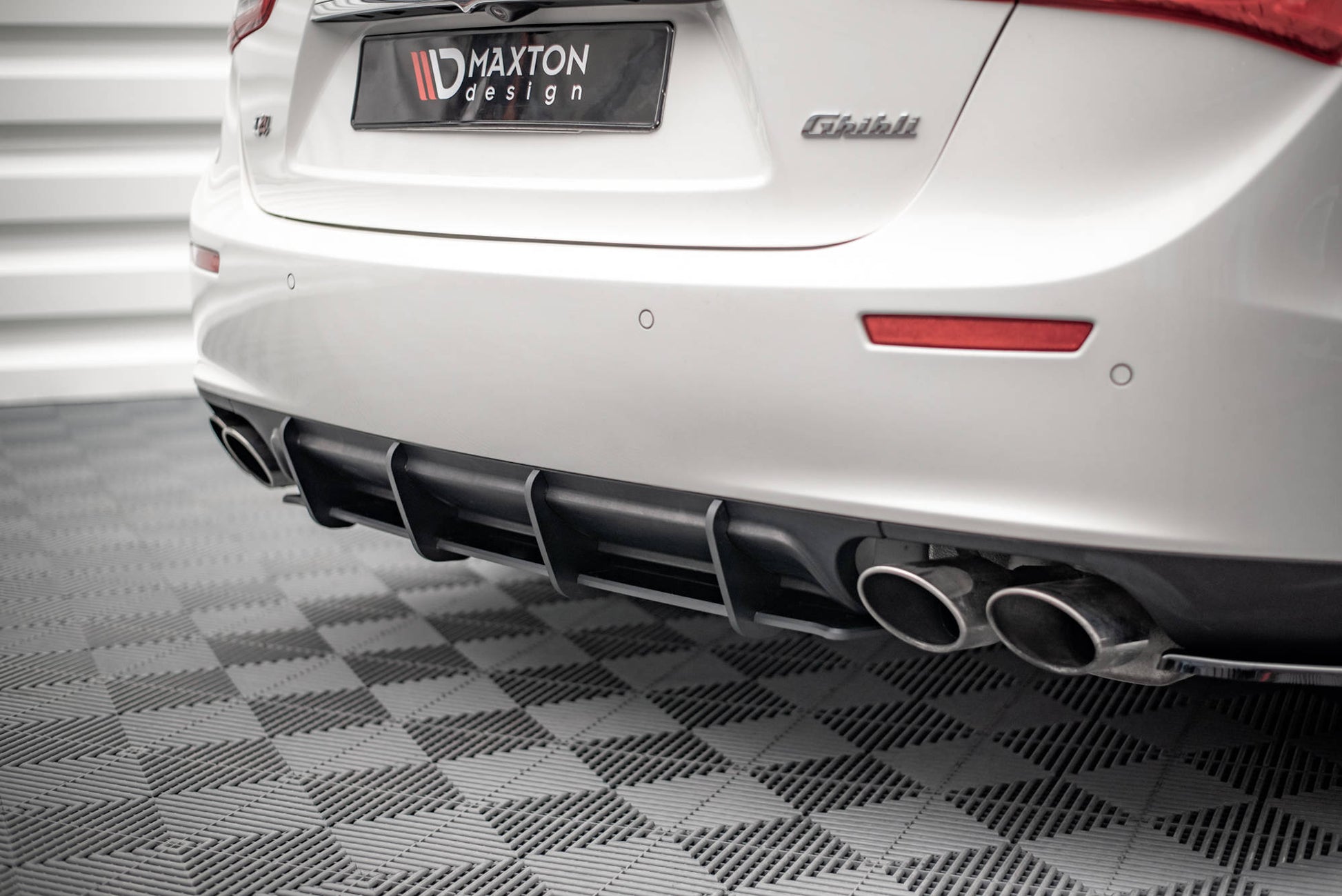 Maxton Street Pro Heckschürze für Maserati Ghibli Mk3