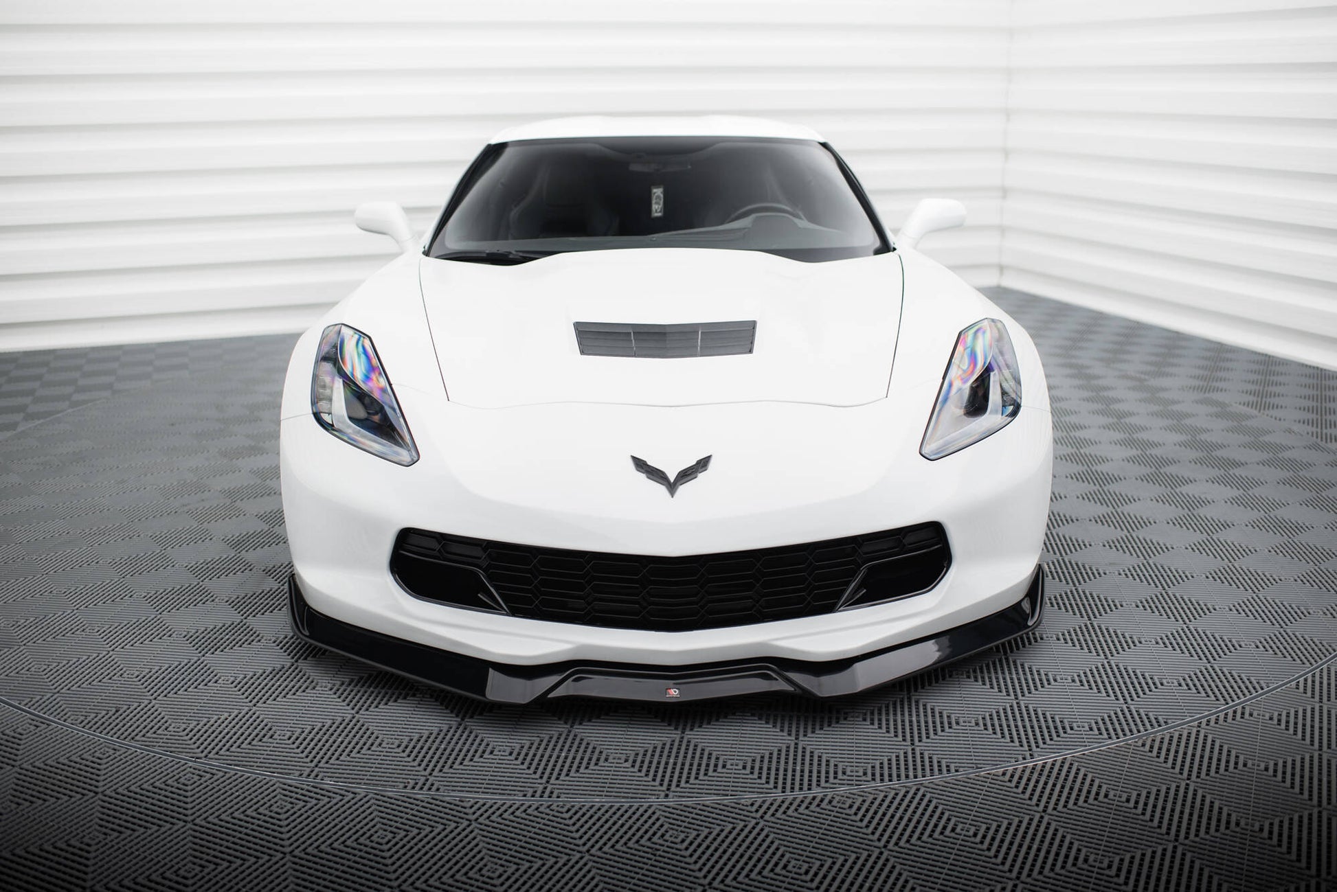 Maxton Front Ansatz V.2 für Chevrolet Corvette C7 schwarz Hochglanz