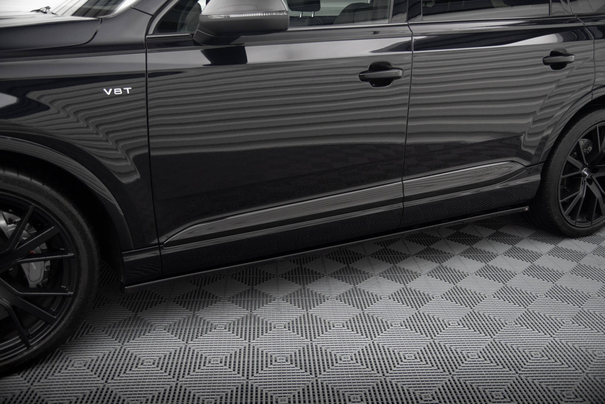 Maxton Seitenschweller Ansatz für V.2 für Audi SQ7 / Q7 S-Line Mk2 schwarz Hochglanz