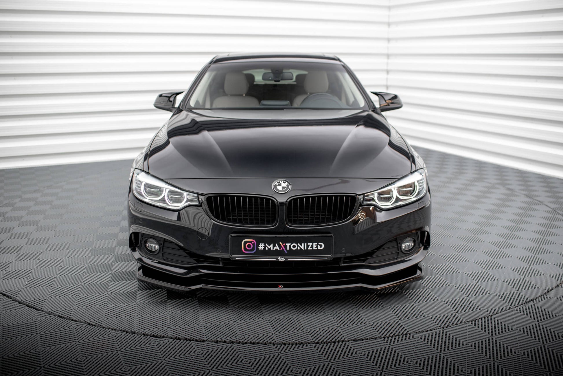 Maxton Front Ansatz V.1 für BMW 4er Coupe / Gran Coupe / Cabrio F32 / F36 / F33 schwarz Hochglanz