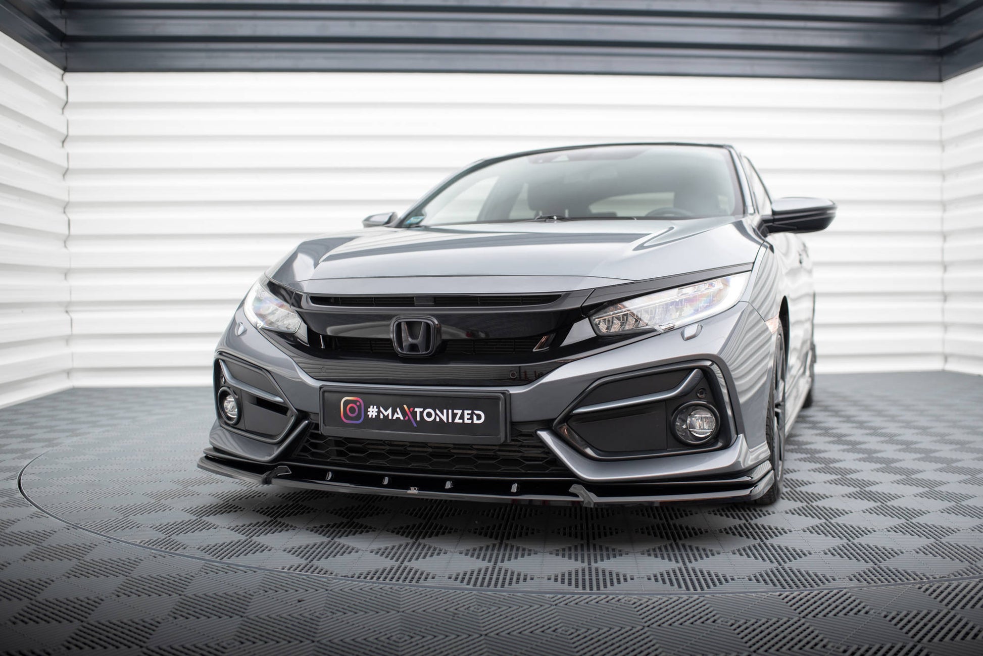 Maxton Front Ansatz für Honda Civic Sport Mk 10 schwarz Hochglanz