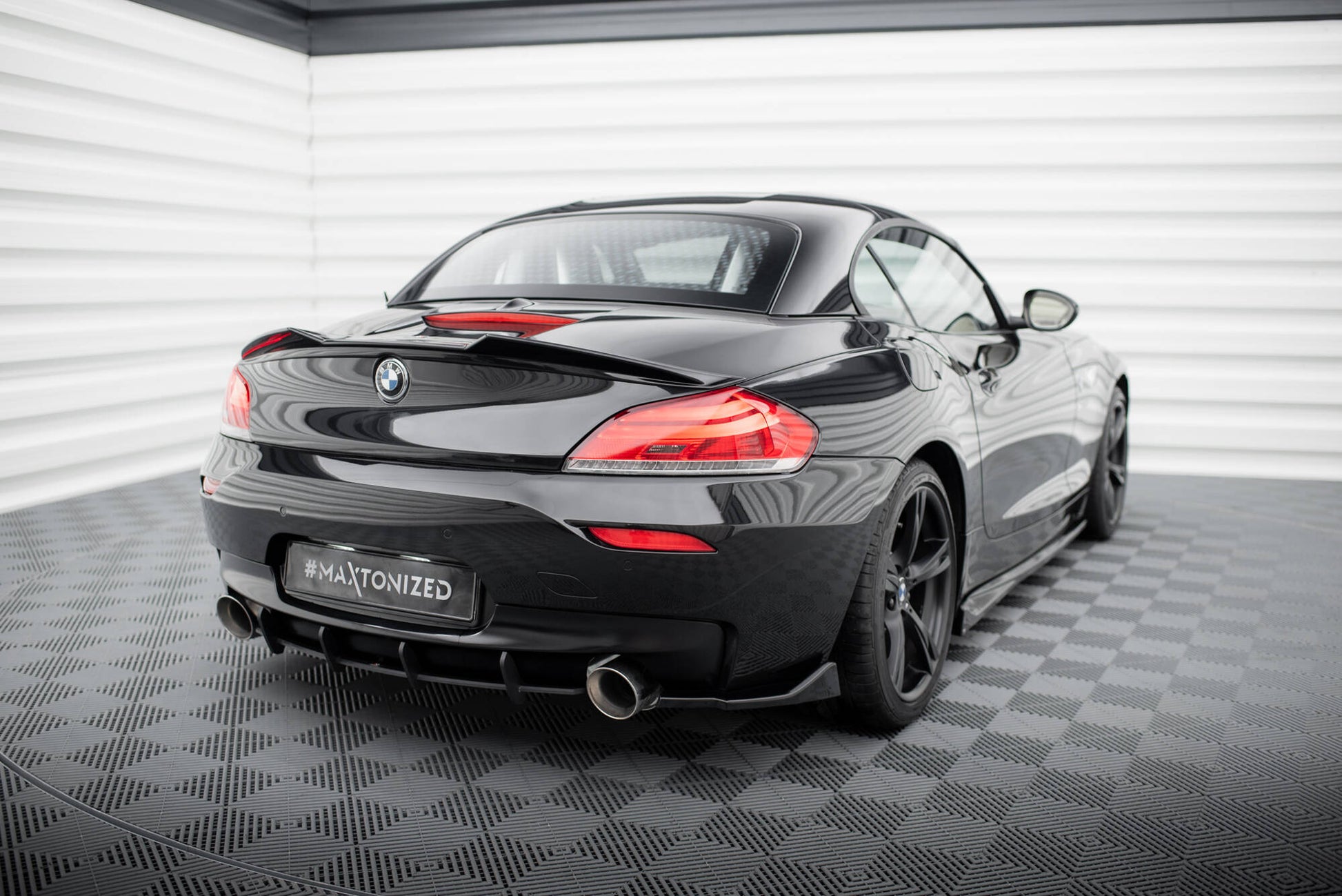 Maxton Street Pro Heckschürze für BMW Z4 M-Paket E89 Facelift