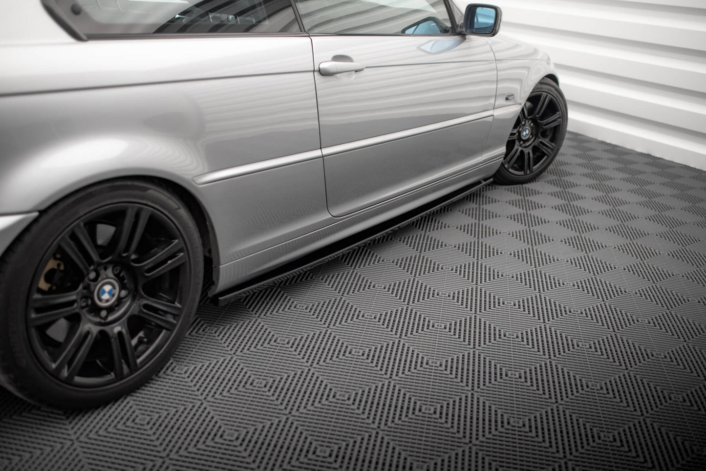Maxton Seitenschweller Ansatz für BMW 3er Coupe E46 schwarz Hochglanz