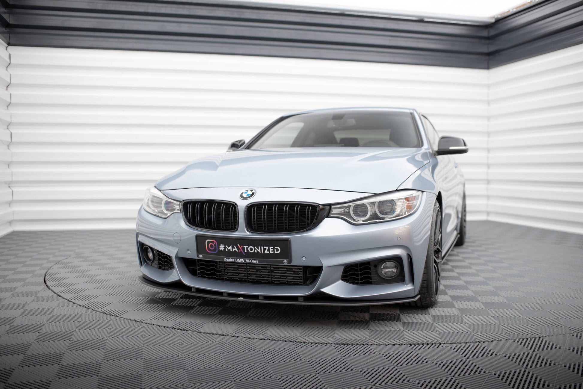 Maxton Street Pro Front Ansatz für für BMW 4er Coupe / Gran Coupe / Cabrio M-Paket F32 / F36 / F33