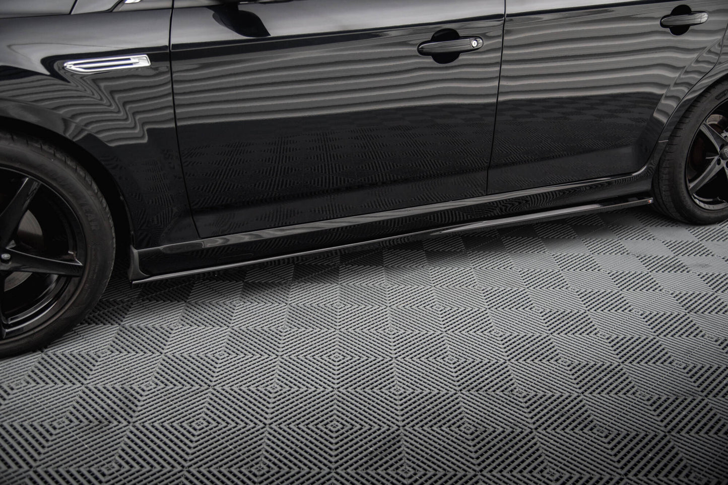 Maxton Seitenschweller Ansatz für Ford Mondeo ST-Line Mk4 Facelift schwarz Hochglanz