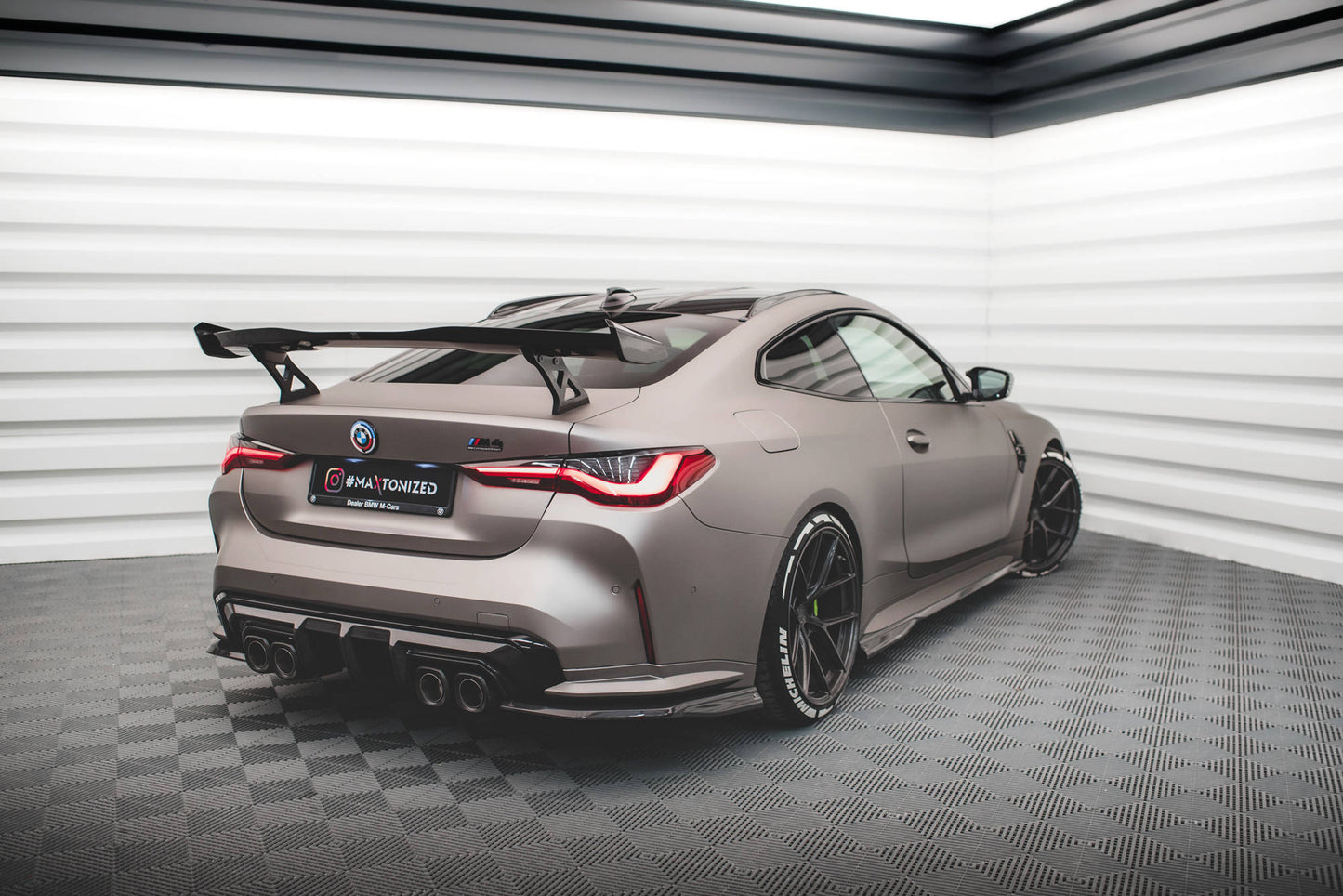 Maxton Carbon Fiber Heck Ansatz Flaps Diffusor für BMW M4 G82