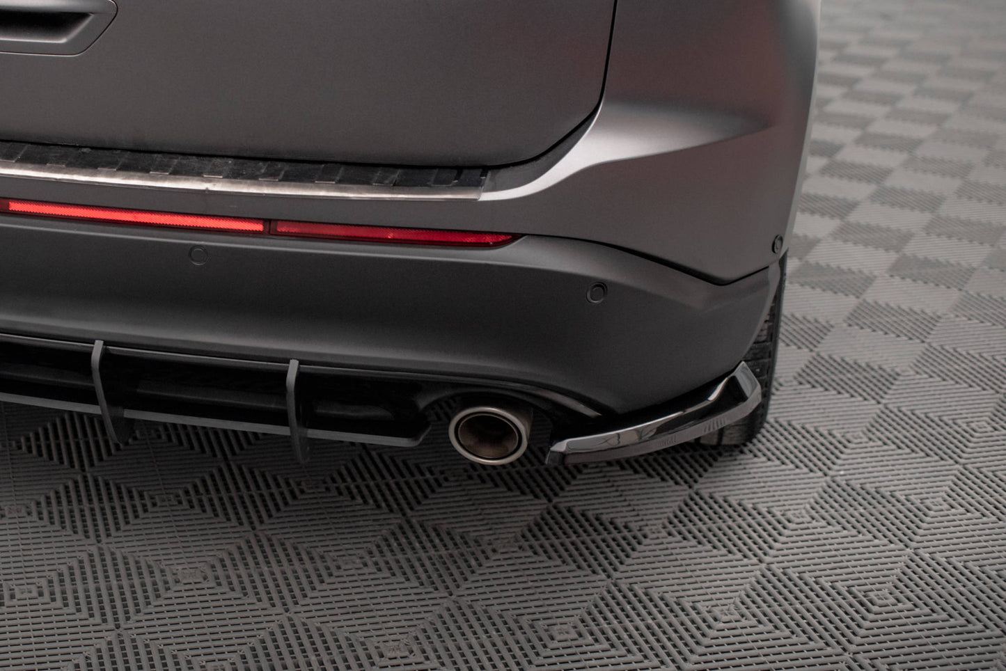 Maxton Heck Ansatz Flaps Diffusor V.1 für Ford Edge Mk2 schwarz Hochglanz