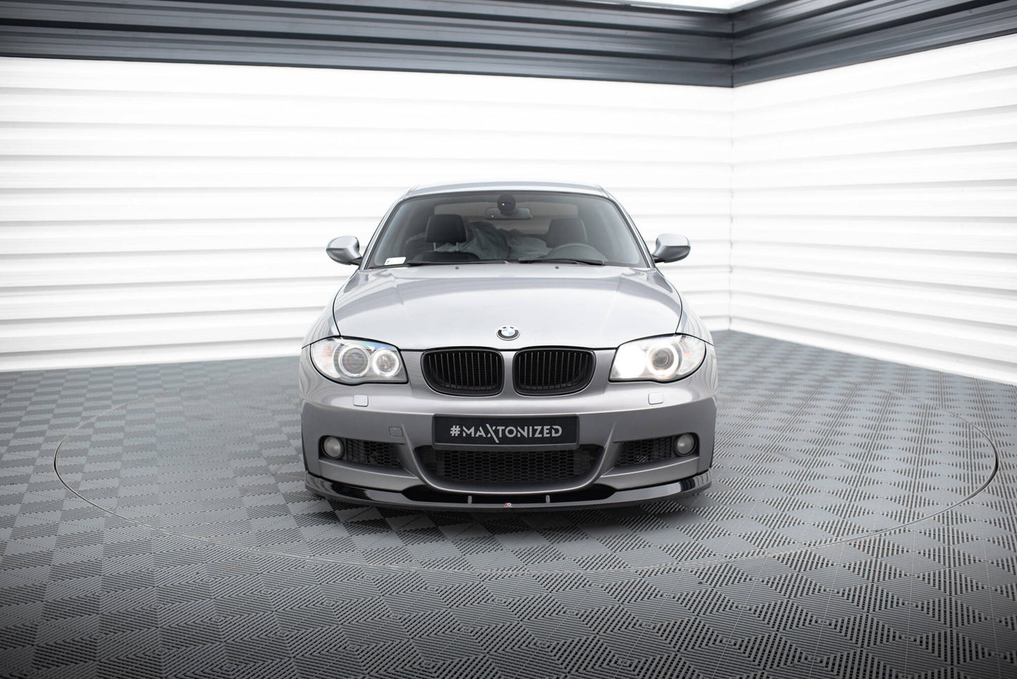 Maxton Front Ansatz V.2 für BMW 1er M-Paket E82 schwarz Hochglanz