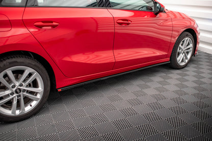 Maxton Seitenschweller Ansatz für Audi A3 8Y Carbon Look