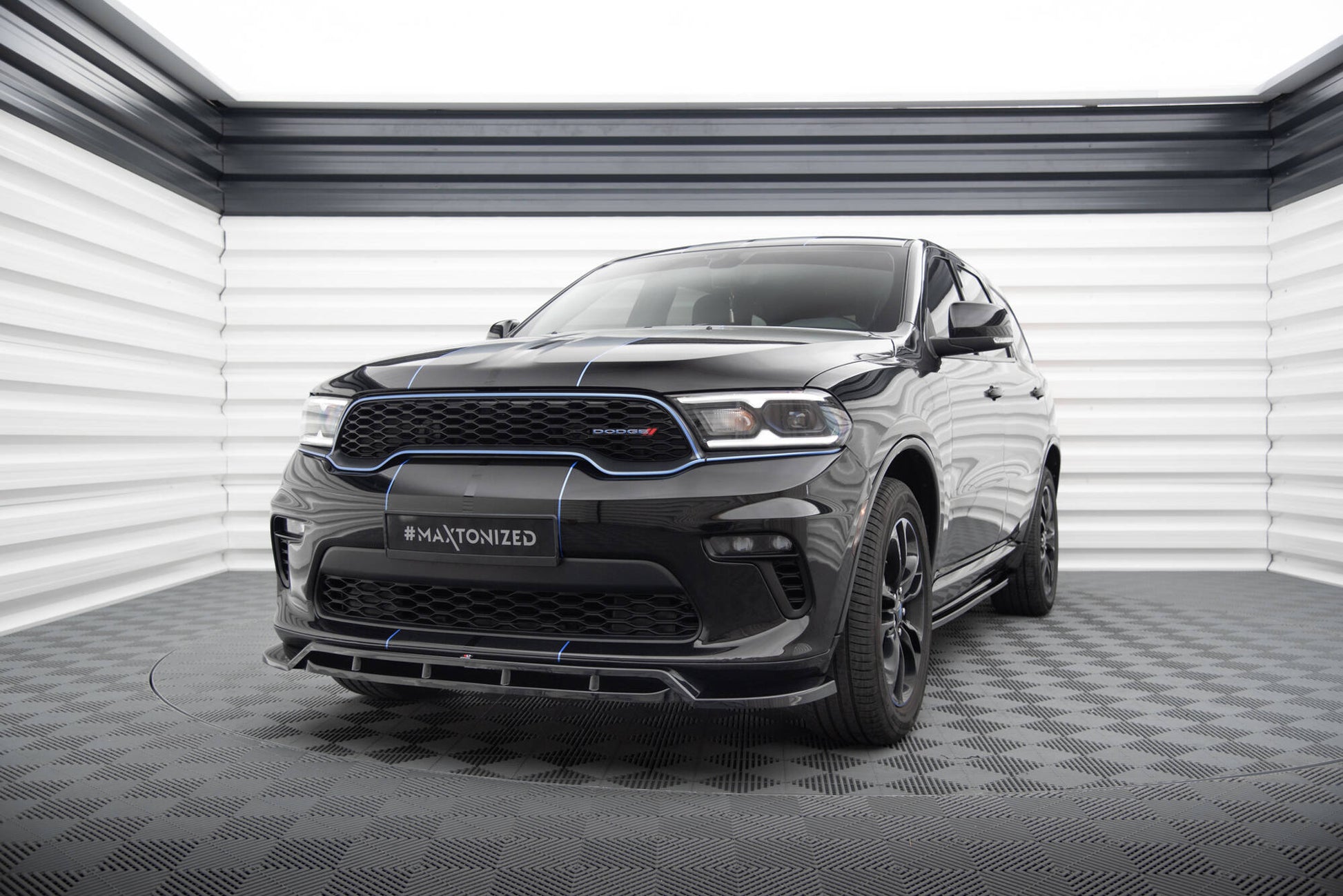 Maxton Front Ansatz für Dodge Durango Mk3 Facelift schwarz Hochglanz