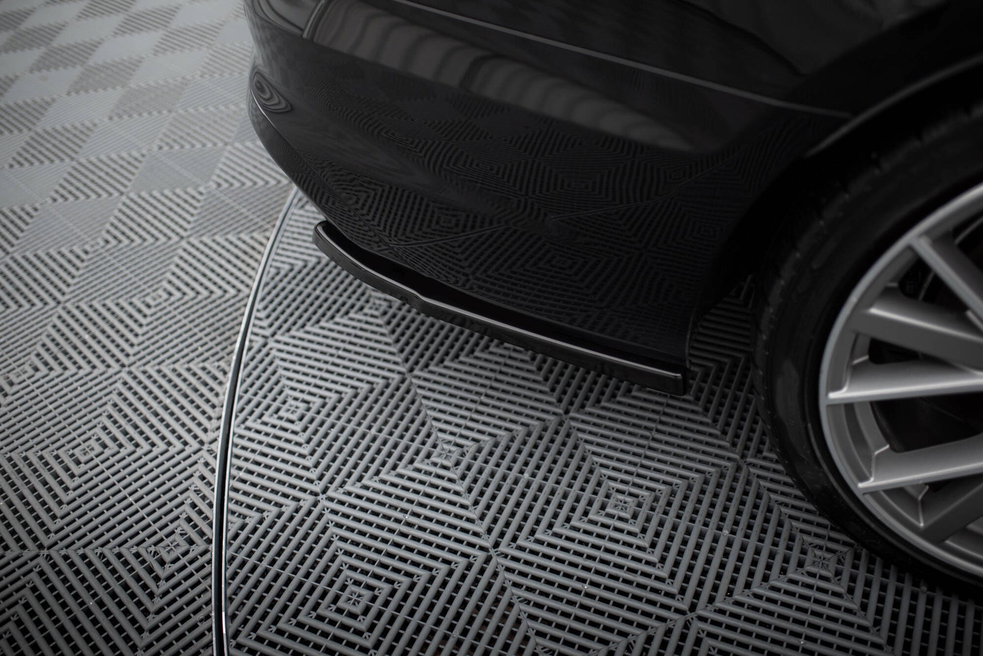 Maxton Heck Ansatz Flaps Diffusor für Audi S4 B9 Facelift schwarz Hochglanz