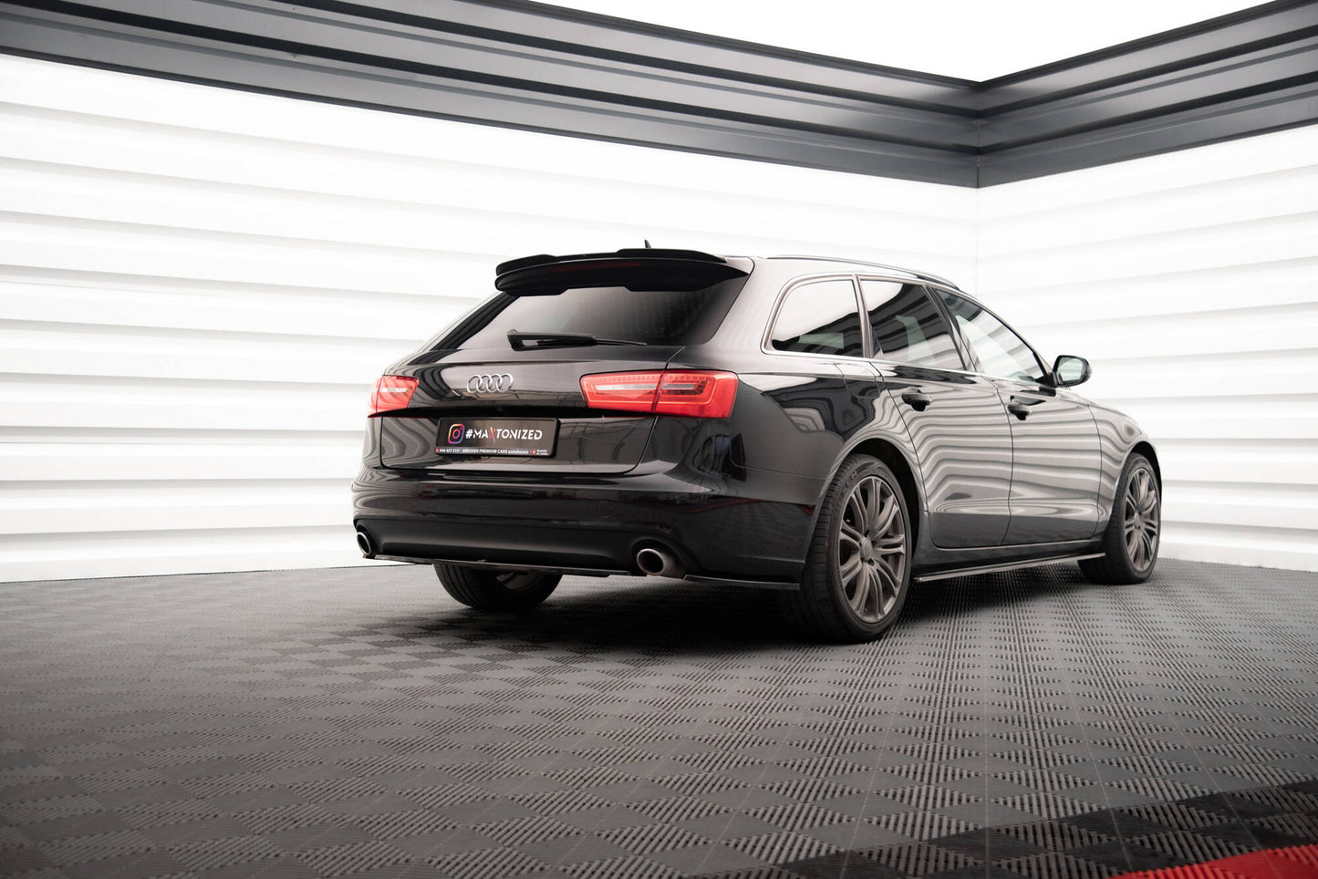 Maxton Heck Ansatz Flaps Diffusor V.2 für Audi A6 Avant C7 schwarz Hochglanz