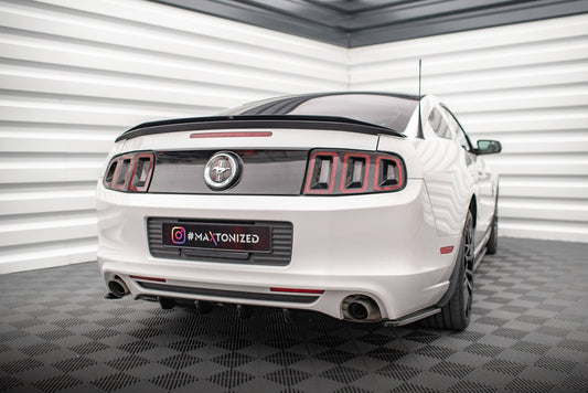 Maxton Spoiler CAP für Ford Mustang Mk5 Facelift schwarz Hochglanz