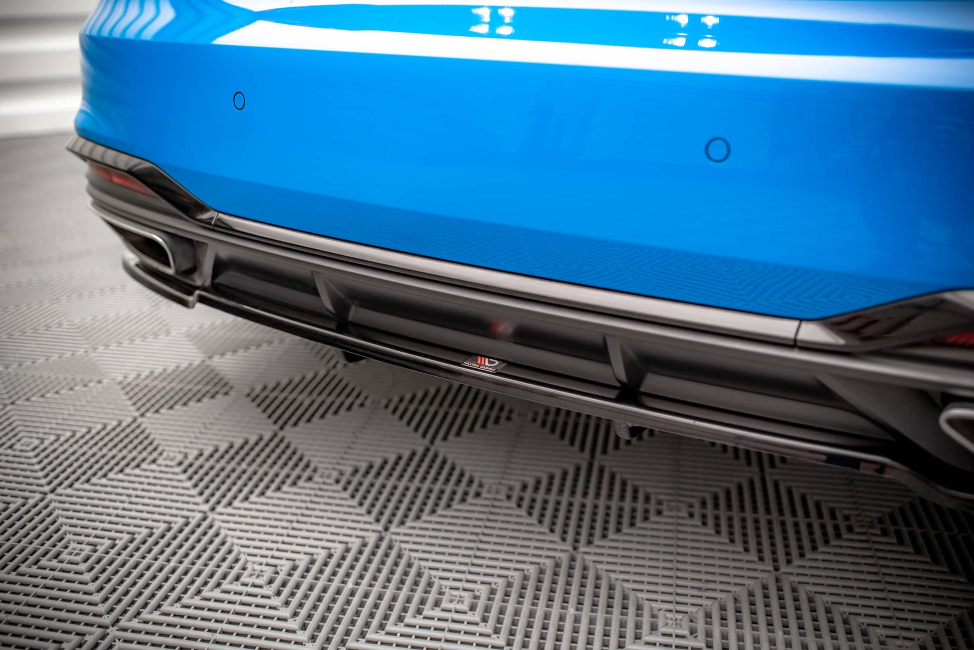 Maxton Mittlerer Diffusor Heck Ansatz DTM Look für Audi A5 S-Line F5 Facelift schwarz Hochglanz
