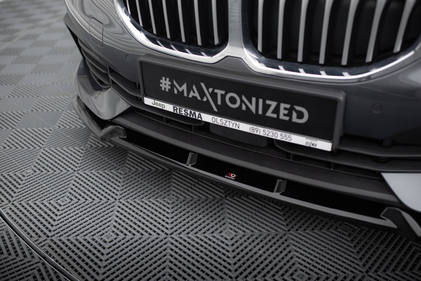 Maxton Front Ansatz V.1 für BMW 1er F40 schwarz Hochglanz
