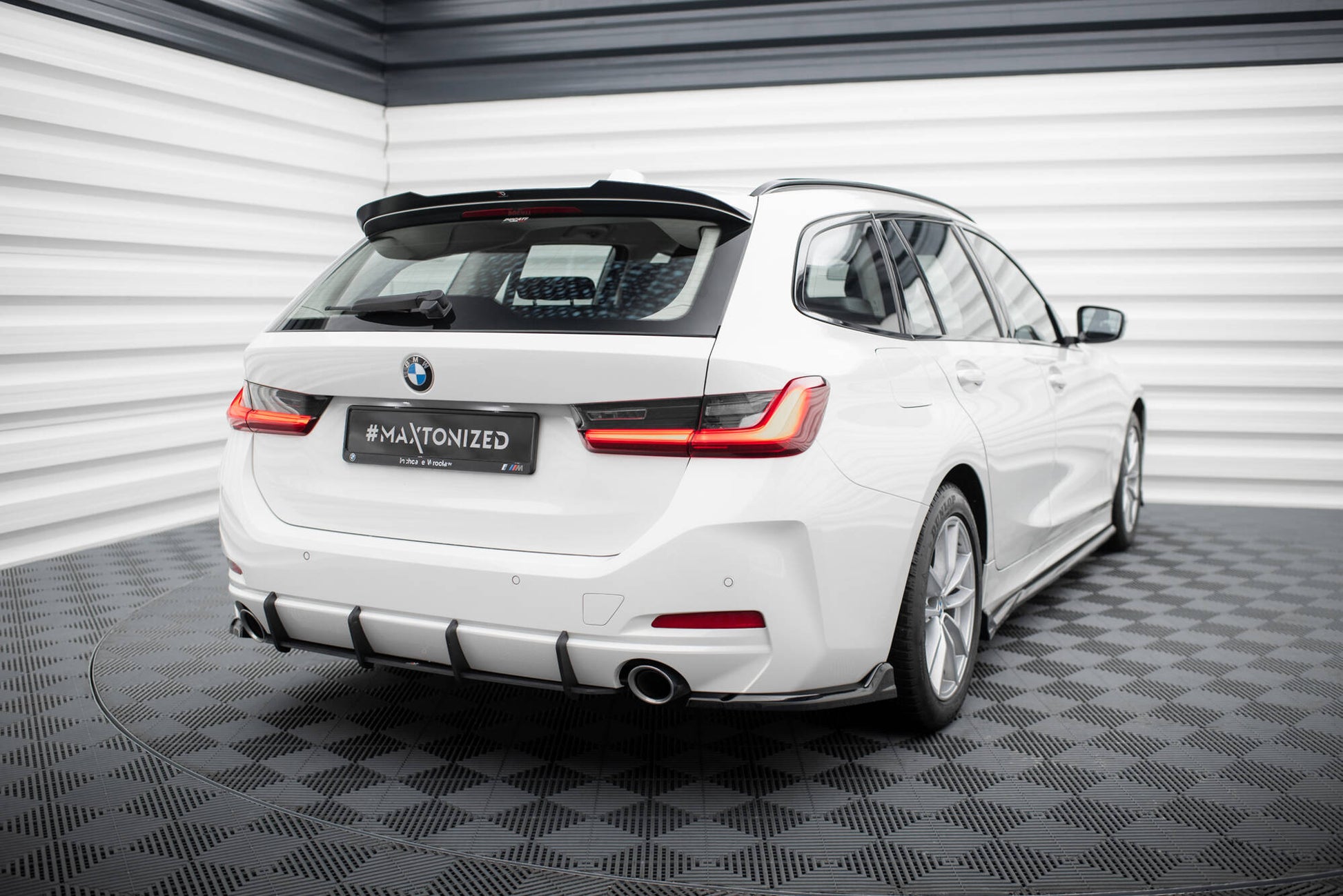 Maxton Street Pro Heckschürze für BMW 3er Limousine / Touring G20 / G21 Facelift
