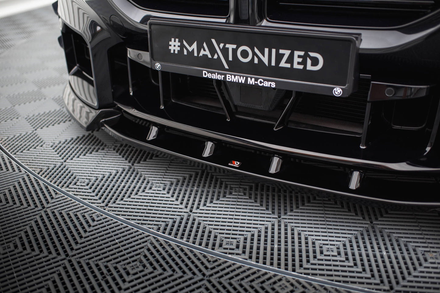 Maxton Front Ansatz V.3 für BMW M2 G87 schwarz Hochglanz