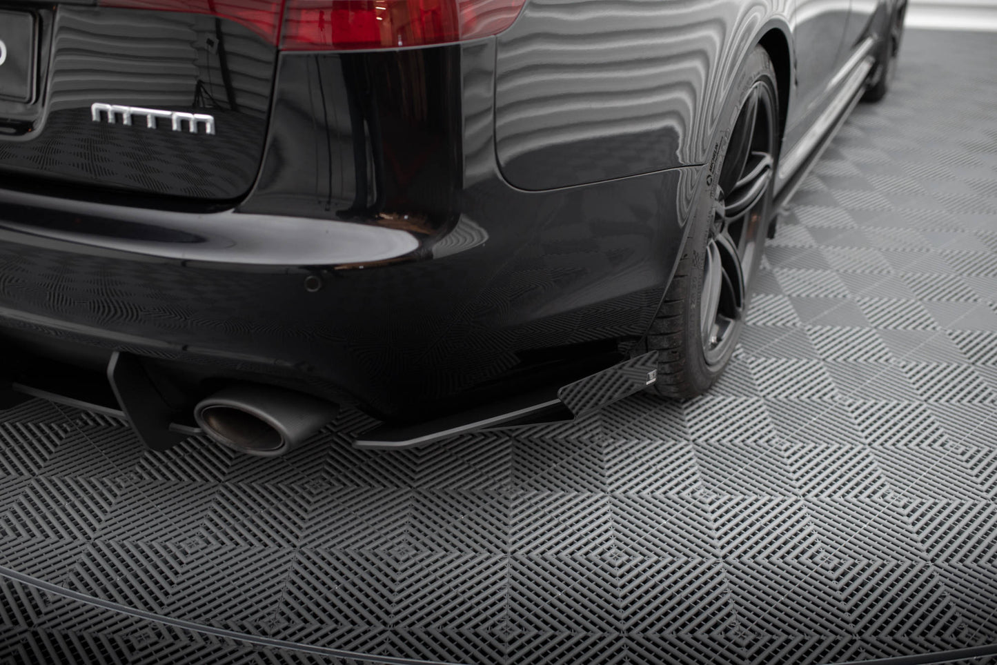 Maxton Street Pro Heck Ansatz Flaps Diffusor +Flaps für Audi RS6 Avant C6 schwarz Hochglanz