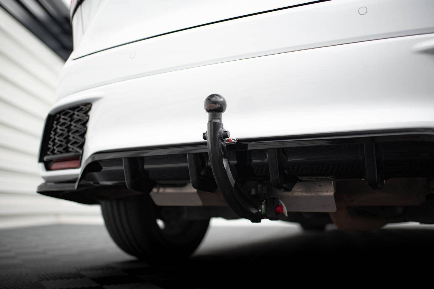 Maxton Mittlerer Diffusor Heck Ansatz DTM Look für Lexus RX F-Sport Mk5 schwarz Hochglanz