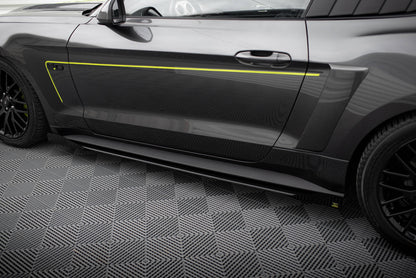 Maxton Street Pro Seitenschweller Ansatz für + Flaps Ford Mustang GT Mk6  schwarz Hochglanz