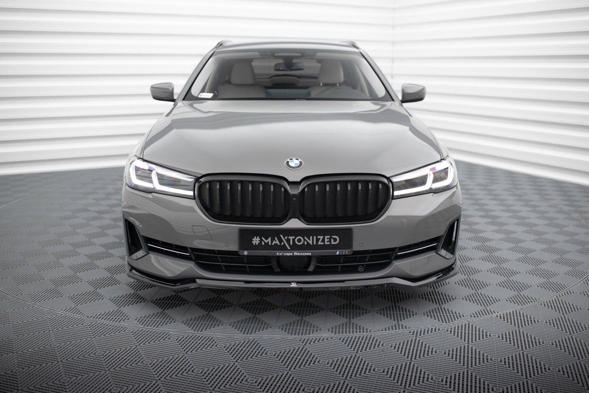 Maxton Front Ansatz V.2 für BMW 5er G30 / G31 Facelift schwarz Hochglanz