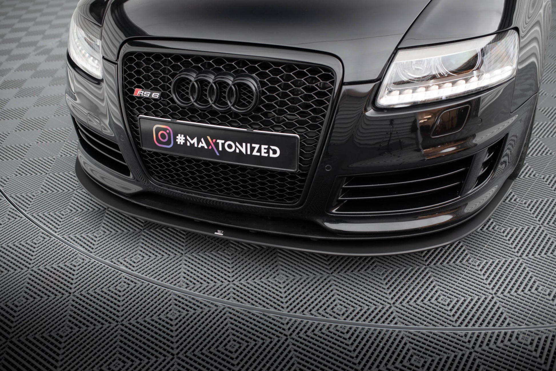 Maxton Street Pro Front Ansatz für für Audi RS6 Avant C6