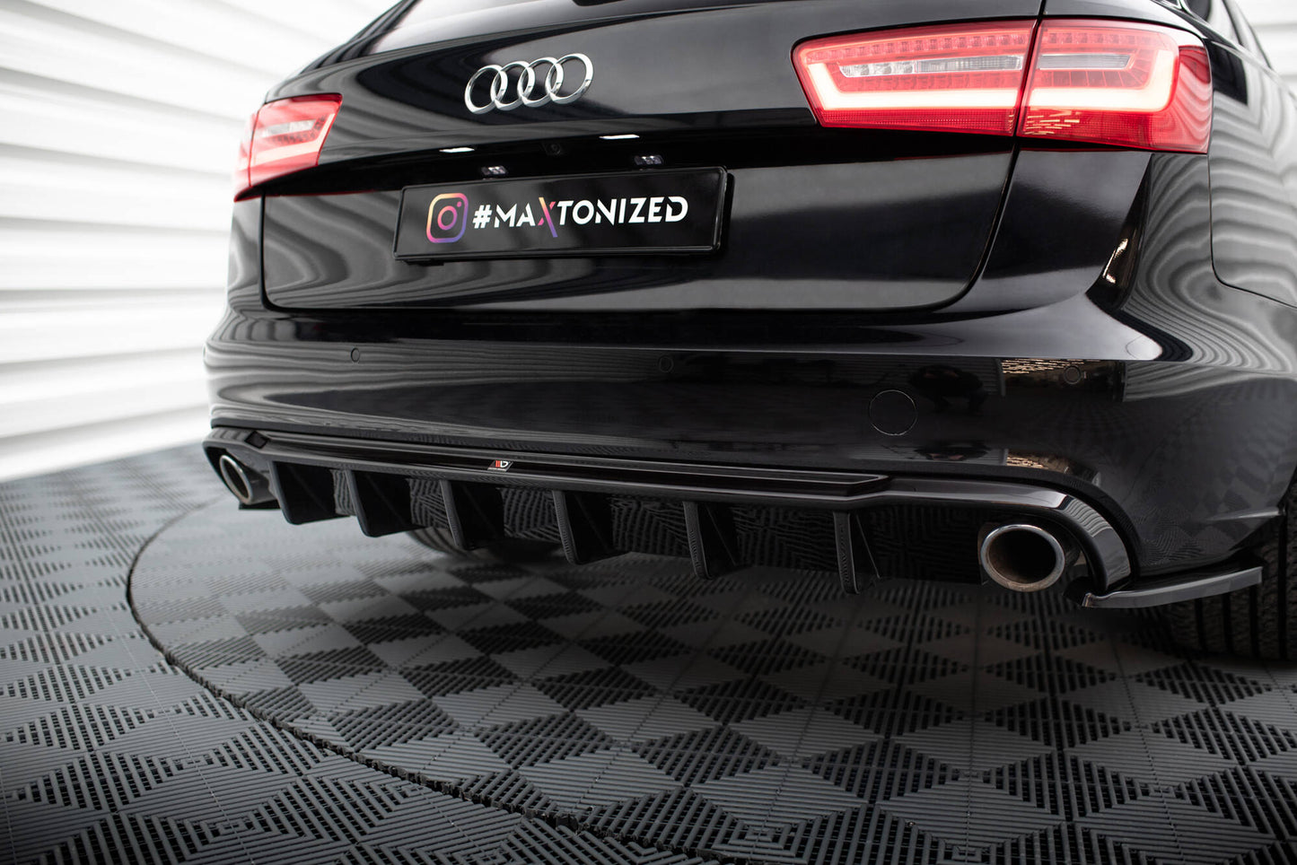 Maxton Diffusor Heck Ansatz für Audi A6 Avant C7