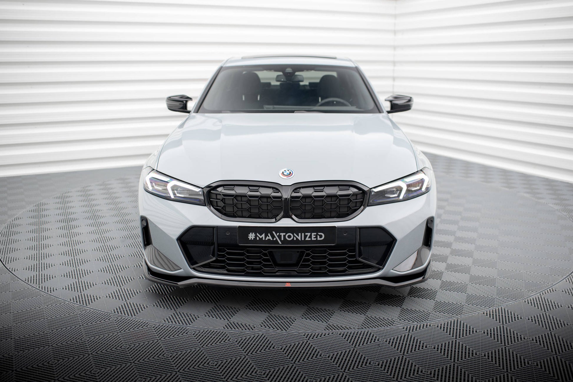 Maxton Front Ansatz V.2 für BMW 3er M340i / M-Paket G20 / G21 Facelift schwarz Hochglanz