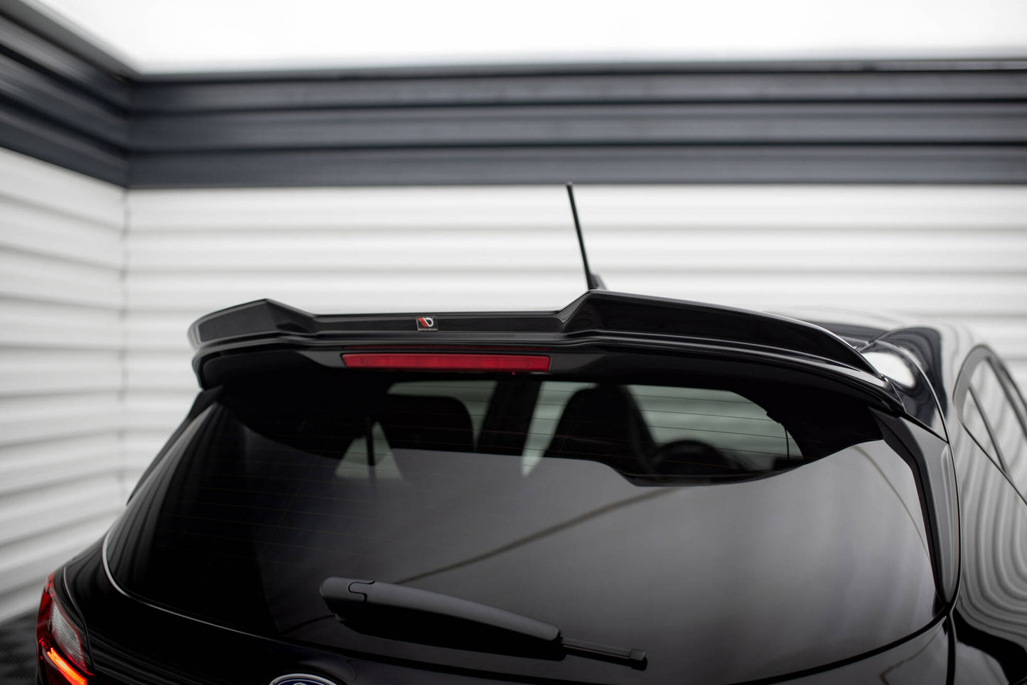 Maxton Spoiler CAP für 3D Ford Fiesta ST / ST-Line Mk8 schwarz Hochglanz