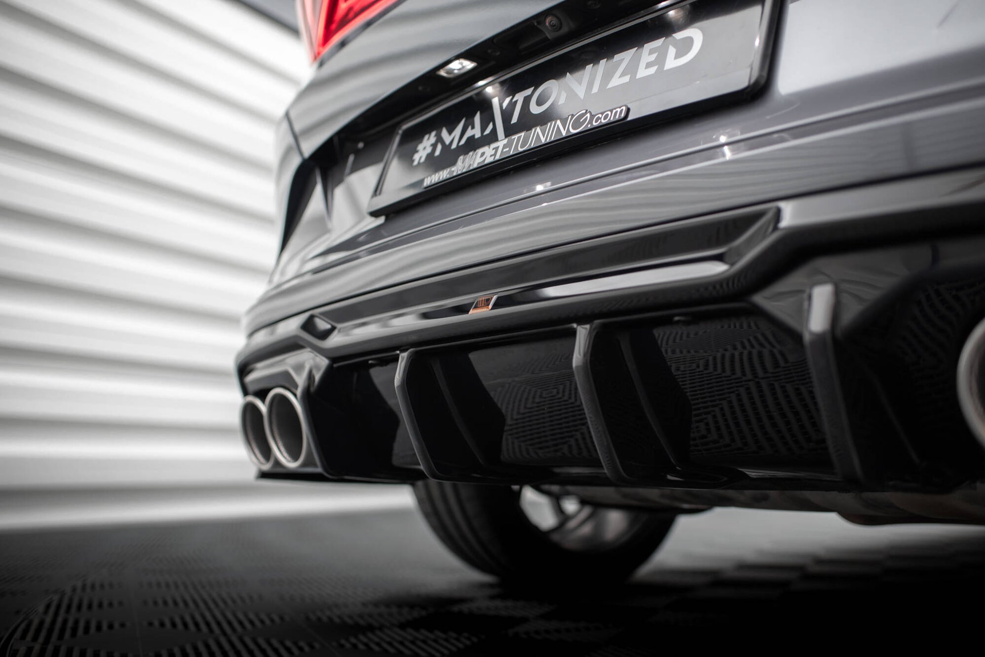 Maxton Diffusor Heck Ansatz für + Endschalldampfer Sportauspuff Attrappe Cupra Formentor Mk1