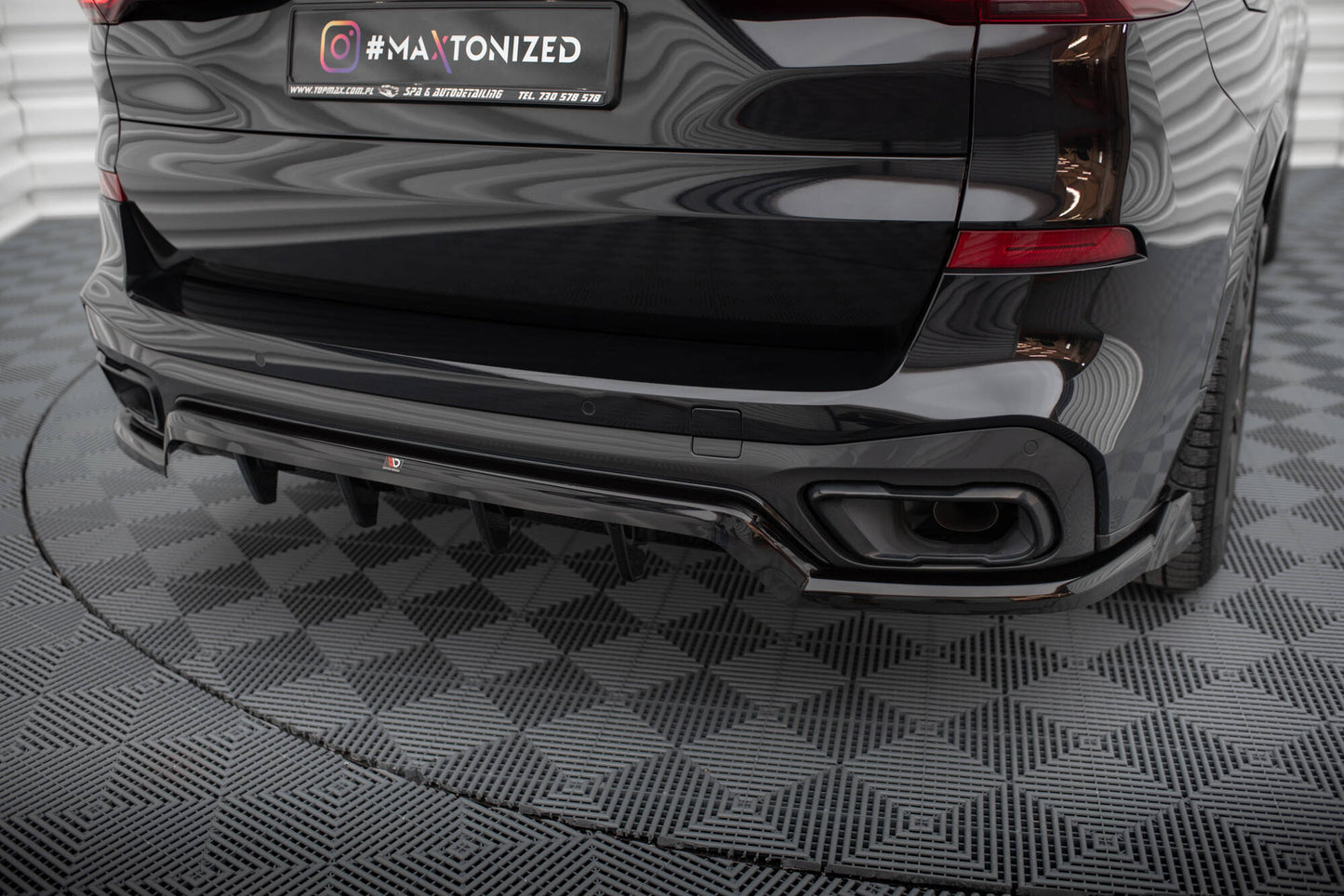 Maxton Mittlerer Diffusor Heck Ansatz DTM Look für BMW X5 M-Paket G05 schwarz Hochglanz