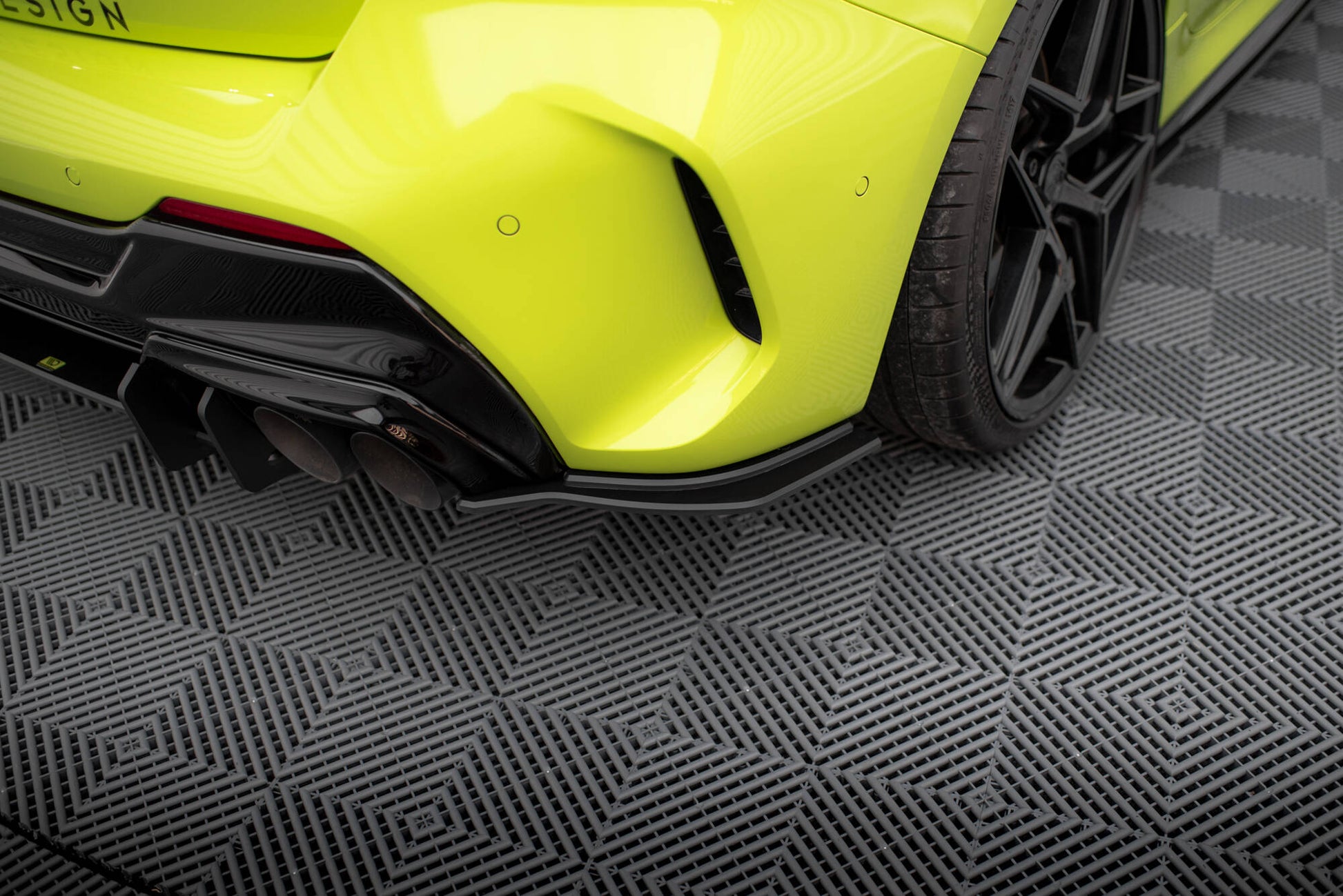 Maxton Street Pro Heck Ansatz Flaps Diffusor V.2 für BMW 1er F40 M-Paket / M135i