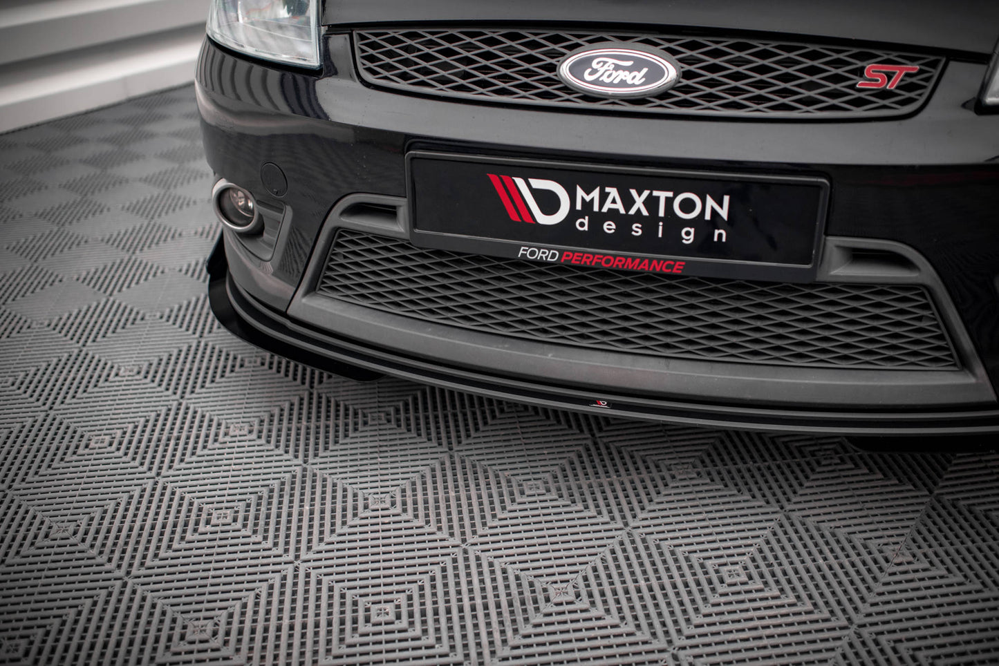 Maxton Street Pro Front Ansatz für +Flaps für V.1 + Flaps Ford Fiesta ST Mk6 schwarz Hochglanz