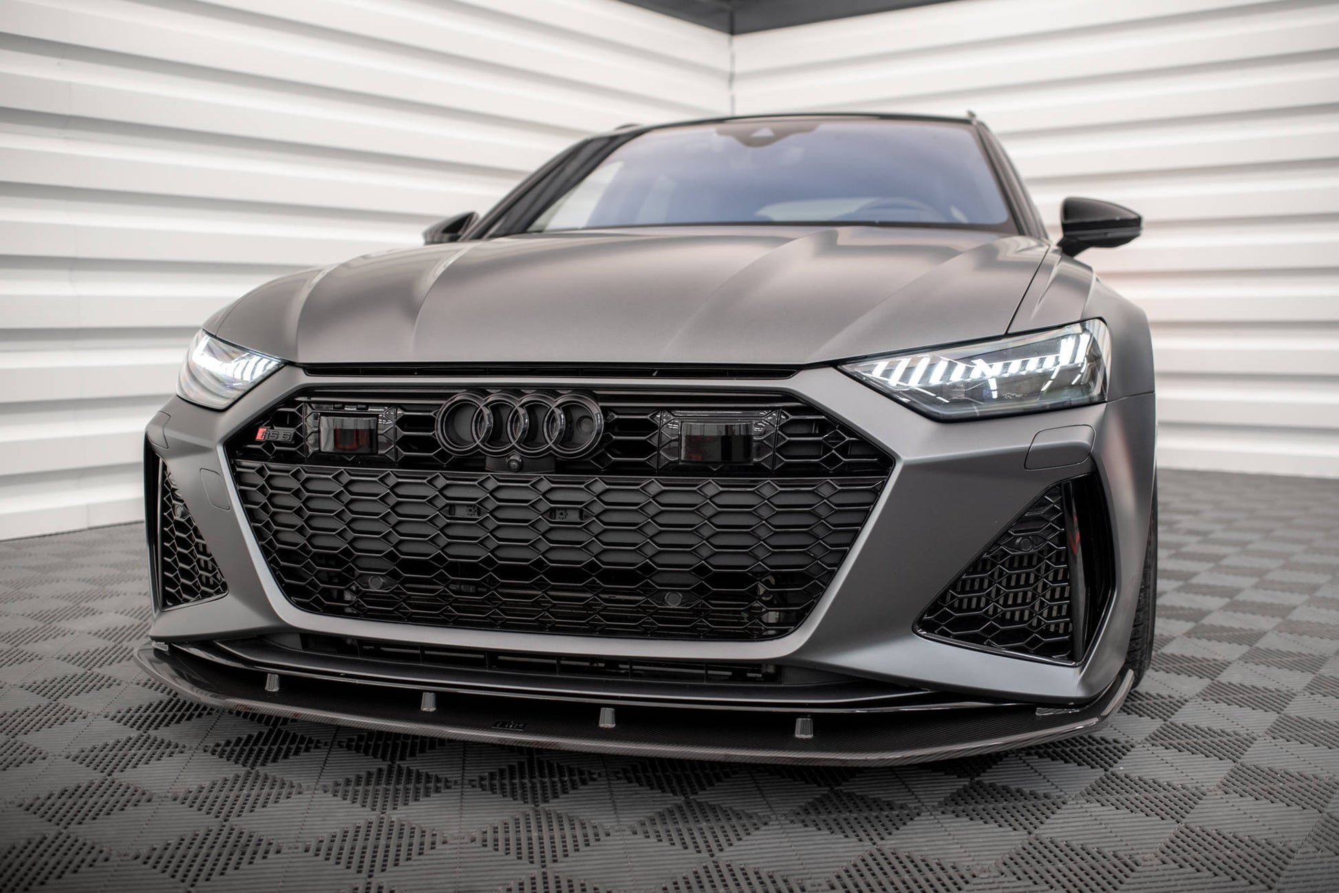 Maxton Set of Carbon Fiber Splitters Audi RS6 C8 schwarz matt