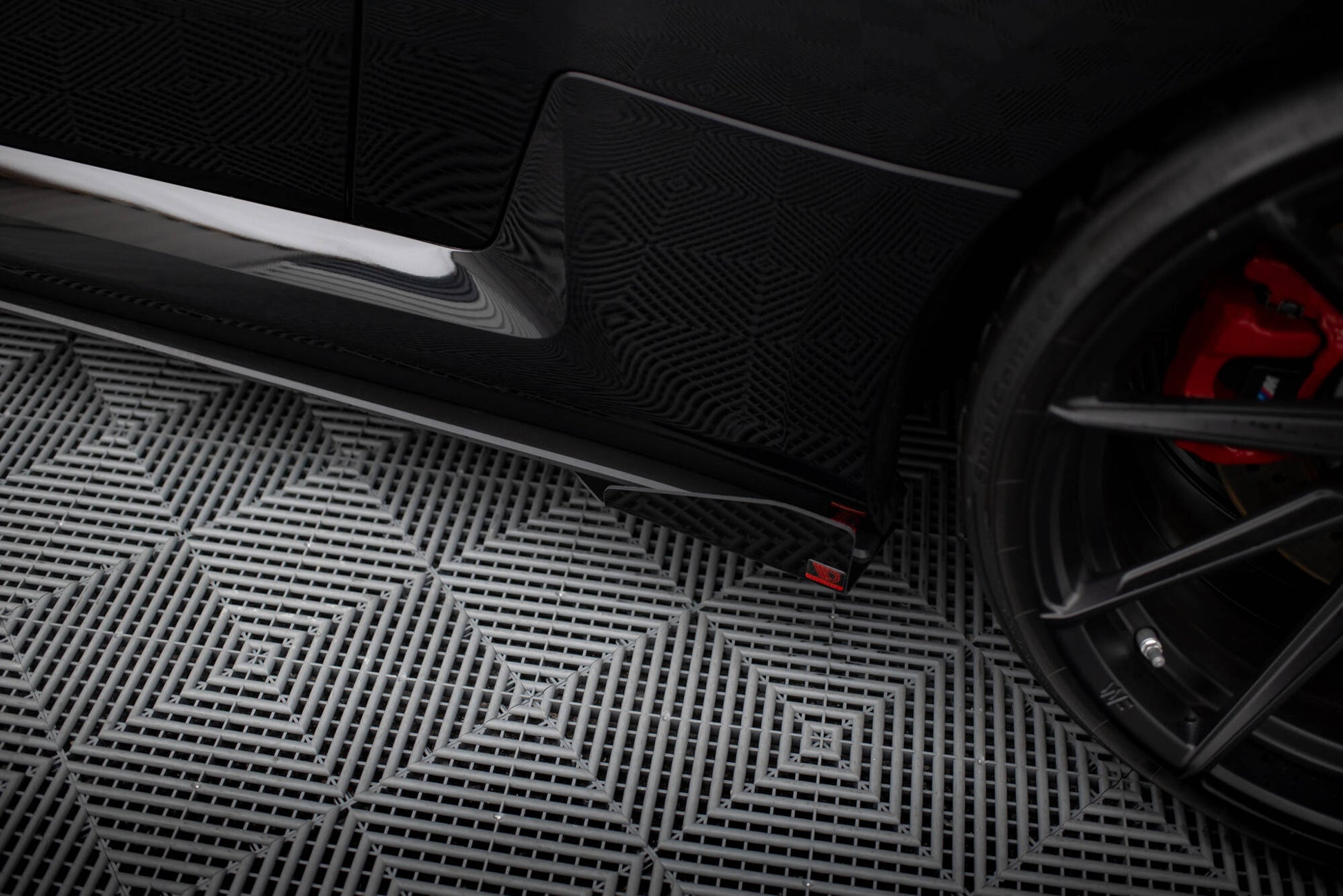 Maxton Side Flaps BMW M2 G87 schwarz Hochglanz